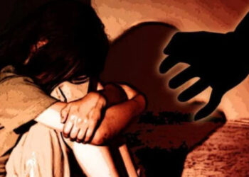 ഇന്‍സ്റ്റയിലൂടെ പ്രണയം, കാമുകനെ നേരിട്ട് കാണാൻ  പറഞ്ഞ സ്ഥലത്തെത്തി, പക്ഷേ വന്നത്  3 യുവാക്കൾ , പീഡന ശ്രമത്തിൽ നിന്നും പെൺകുട്ടി രക്ഷപെട്ടത് തലനാരിഴക്ക്