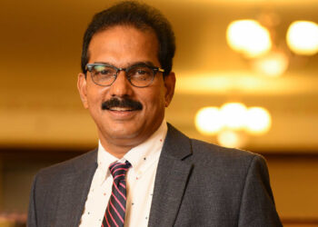 പിണറായി വിജയൻ മഴുവെറിഞ്ഞ് നിർമ്മിച്ചതല്ല കേരളം…   ഇവിടെ   തനിക്കുള്ള അവകാശമേ   പി രാജീവിനും ഉള്ളൂ,  സർക്കാരിനെതിരെ പോര് കടുപ്പിച്ച്  കിറ്റക്സ് എംഡി സാബു എം ജേക്കബ്