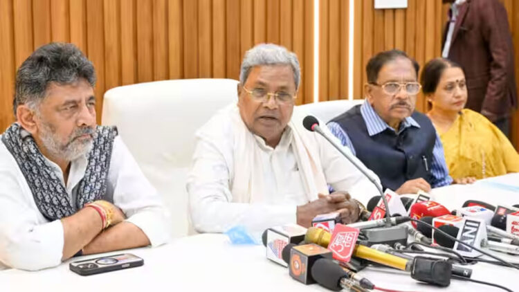 കർണാടകയിൽ സിദ്ധരാമയ്യ മാറി ശിവകുമാർ മുഖ്യമന്ത്രി ആകുമോ… സൂചന നൽകി ഖാർഗെയുടെ പ്രസ്താവന