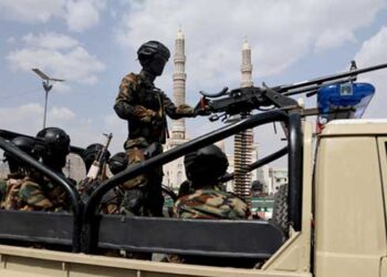 ഇറാനെ ആക്രമിച്ചാൽ ചെങ്കടലിലിട്ട് ‘മറുപണി’ തരും!! എല്ലാ ശത്രു നീക്കങ്ങളും ഞങ്ങൾ നിരീക്ഷിച്ചുവരികയാണ്, യുഎസ് കപ്പലുകളെ ആക്രമിക്കുമെന്ന ഭീഷണിയുമായി ഹൂതികൾ രം​ഗത്ത്