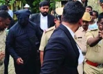 ധർമസ്ഥലയിൽ മൃതദേഹം കൂട്ടത്തോടെ മറവ് ചെയ്തെന്ന വെളിപ്പെടുത്തൽ; 20 പൊലീസുദ്യോഗസ്ഥർ അന്വേഷണത്തിൻ്റെ ഭാ​ഗമാവും