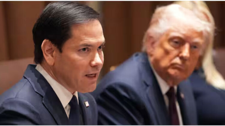 ‘വീർത്ത ബ്യുറോക്രസി’ക്ക് ട്രംപ് ഭരണകൂടത്തിൻറെ കടുംവെട്ട്! ഒറ്റയടിക്ക് അമേരിക്കൻ വിദേശകാര്യ വകുപ്പിൽ രണ്ടായിരത്തോളം ജീവനക്കാരെ പിരിച്ചുവിടും