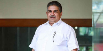 സർക്കാർ ആശുപത്രികളെ തള്ളി മന്ത്രി; കൂടുതൽ ടെക്നോളജി ഉള്ളത് സ്വകാര്യ ആശുപത്രികളിൽ’ തന്റെ ജീവൻ രക്ഷിച്ചത് സ്വകാര്യ ആശുപത്രിയെന്നും സജി ചെറിയാൻ