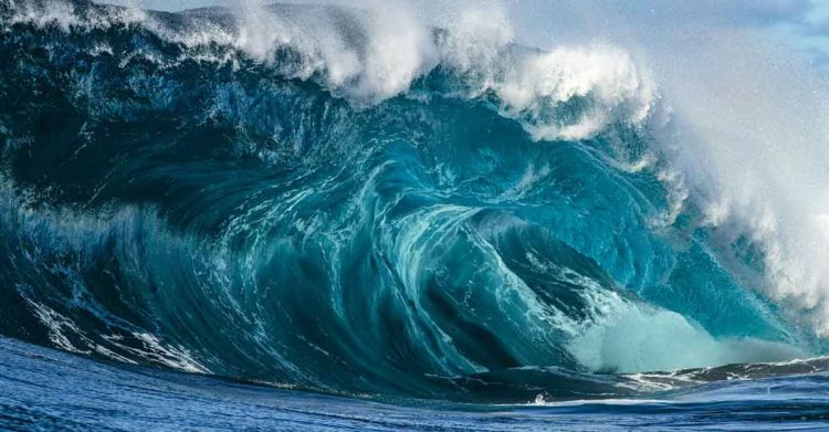 അതിശക്തമായ ഭൂകമ്പം; റഷ്യൻ തീരങ്ങളിൽ ആഞ്ഞടിച്ച് സൂനാമി തിരമാലകൾ; അതീവ ജാഗ്രതയിൽ ജപ്പാനും അമേരിക്കയും