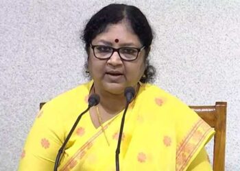 കീമിനെ പറ്റി ചോദിച്ചപ്പോൾ ‘കുരുപൊട്ടി’ മന്ത്രി ടീച്ചർ…!! എല്ലാം നിങ്ങളോട് വിശദീകരിക്കേണ്ട ബാധ്യതയില്ല; വല്യ കോടതി ആവേണ്ട… നിങ്ങൾ വലിയ സിഐഡികൾ ആണല്ലോ…? ക്ഷുഭിതയായി മന്ത്രി ആർ. ബിന്ദു