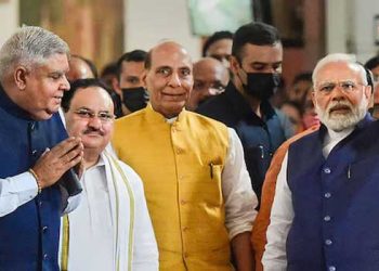 ഒരു വർഷമായി ജഗ്‌ദീപ് ധൻകറും നേതൃത്വവും അകൽച്ചയിൽ? മോദിയുടെ നീരസം മുഖവിലയ്ക്കെടുത്തില്ല, ഞാൻ നിയമത്തിനൊപ്പമെന്ന് മറുപടി!! ജസ്റ്റിസ് യശ്വന്ത് വർമയുടെ ഇംപീച്ച്‌മെന്റ് ഭരണപക്ഷം വഴി അവതരിപ്പിച്ച് ​ഗോളടിക്കാനുള്ള നീക്കത്തിനു ത‌ടയിട്ടു, പഹൽഗാം വിഷയത്തിൽ ഖർഗെയ്ക്കു കൂടുതൽ സമയം അനുവദിച്ചു…