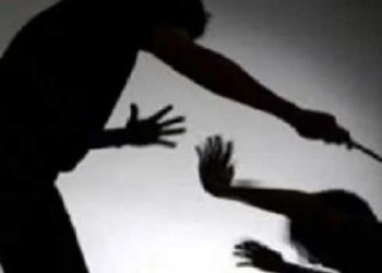 അമ്മയുടെ ആൺ സുഹൃത്തിനെ ഇഷ്ടമില്ലെന്നു പറഞ്ഞു, അഞ്ചാം ക്ലാസുകാരന് ക്രൂര മർദനം!! ചൂരൽകൊണ്ട് കൈകാലുകൾ അടിച്ചുപൊട്ടിച്ചു, നിലത്തുവീണിട്ടും കഴുത്തിന് കുത്തിപ്പിടിച്ച് മർദനം, നേരത്തെയും സമാന രീതിയിൽ മർദനം