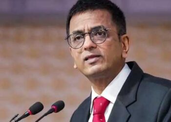 പെൺമക്കൾക്ക് അപൂർവ ജനിതക രോഗമായ നെമാലിൻ മയോപ്പതിയാണ്, ഒരാൾ ശ്വസന സ​ഹായികൊണ്ടാണ് ജീവിക്കുന്നത്, നിലവിലെ വീട്ടിൽ ഐസിയു ഉൾപെടെ അവരുടെ ആരോ​ഗ്യസ്ഥിതിക്കനുസരിച്ച് പുനഃക്രമീകരിച്ചതാണ്, എങ്കിലും ഒഴിയാൻ തയാറായി കഴിഞ്ഞു- മുൻ ചീഫ് ജസ്റ്റിസ്