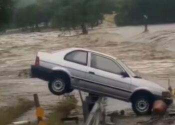 ടെക്സാസിൽ പ്രളയത്തിൽ മരണം 109 ആയി, 160 ലേറെ പേരെ കാണാനില്ല; മണിക്കൂറകൾക്കുള്ളിൽ പെയ്തത് ഒരു മാസം ലഭിക്കുന്ന മഴ !