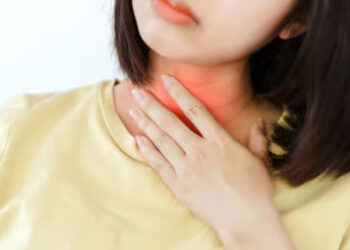 ഹെഡ് ആൻഡ് നെക്ക് ക്യാന്സര്; അവഗണിക്കാന് പാടില്ലാത്ത ലക്ഷണങ്ങള് ഹെഡ് ആൻഡ് നെക്ക് ക്യാന്സര്; അവഗണിക്കാന് പാടില്ലാത്ത ലക്ഷണങ്ങള്