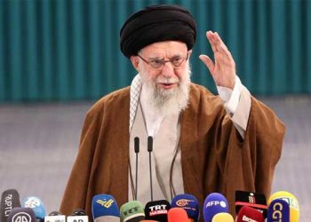 ഇറാൻ അമേരിക്കയേയും അവരുടെ നായകളായ സയണിസ്റ്റ് ഭരണകൂടത്തെയും നേരിടാൻ തയ്യാർ!!  ഉദൈദ് വ്യോമതാവളത്തിന് നേരെയുണ്ടായ ആക്രമണം ഒരു തുടക്കം മാത്രം, യുഎസിനെ കാത്തിരിക്കുന്നത് ഇതിലും വലിയ പ്രഹരം-  ആയത്തുള്ള അലി ഖമേനി