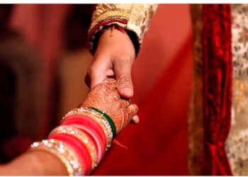 ജോലി ലഭിക്കില്ലേ എന്ന് കോടതി, മുൻ ഭര്‍ത്താവ് അതിസമ്പന്നന്‍ എന്ന് യുവതി; ജീവനാംശമായി ആവശ്യപ്പെട്ടത് കോടികൾ