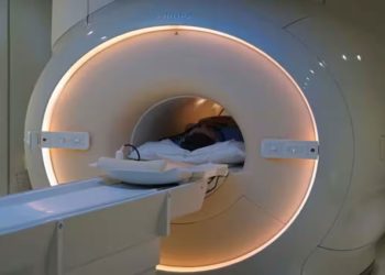 എആർഐ മെഷീൻ വലിച്ചെടുത്ത 61 കാരന് ദാരുണാന്ത്യം, മരണ കാരണം തലയ്ക്കേറ്റ ഗുരുതര പരിക്കുകൾ