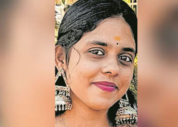 നവവധു സ്വന്തം വീട്ടിൽ തൂങ്ങി മരിച്ച നിലയിൽ, വിവാഹം കഴിഞ്ഞിട്ട് ആറ് മാസം,ജീവനൊടുക്കിയത് ഭർത്താവുമൊത്ത് വീട്ടിലെത്തിയതിന്റെ പിന്നാലെ