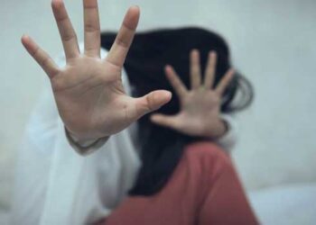 ` ഫോട്ടൊയെടുത്തതു യുവതി തന്നെ!! ഡെലിവറി ഏജൻറ് ബലമായി പീഡിപ്പിച്ച യുവതിയടെ ആരോപണം വ്യാജം, കാമുകൻ ലൈം​ഗിക ബന്ധത്തിനു ‍നിർബന്ധിച്ചു, കലികയറിയ യുവതി പീഡന പരാതി നൽകിയെന്ന് കണ്ടെത്തൽ