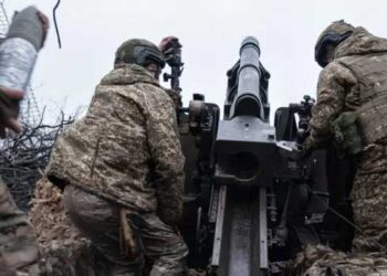 പിടിമുറുക്കി റഷ്യ, യുക്രെയ്ന്റെ ചരക്കുനീക്കപാതയിലെ സുപ്രധാന പ്രദേശമടക്കം പിടിച്ചടക്കി, ഡോണെറ്റ്സ്ക് പ്രവിശ്യയുടെ ഭാഗങ്ങൾ പിടിക്കാൻ ഒരുലക്ഷത്തിലേറെ റഷ്യൻ സൈനികരുടെ മുന്നേറ്റം