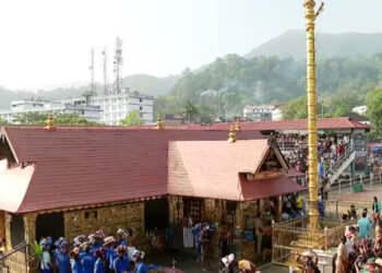 ശബരിമലയിലേക്കെന്ന് പറഞ്ഞ് ആർക്കെങ്കിലും പണം കൊടുക്കല്ലേ.. അനധികൃത പണപ്പിരിവ് തടയാൻ നടപടിയുമായി ദേവസ്വം ബോർഡ്