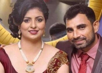 നാലു ലക്ഷമോ? ഇക്കാലത്ത് മൂക്കിൽപൊടി വാങ്ങിക്കാൻ തെകയുമോ!! “കിട്ടുവാണെങ്കിൽ പ്രതിമാസം 10 ലക്ഷം കിട്ടണം, ഏഴുവർഷം മുൻപ് ഞാൻ ആവശ്യപ്പെട്ടതാണ് ഈ തുക, അവന്റെ ഇപ്പോഴുള്ള പദവി, വരുമാനം പരിശോധിക്കുമ്പോൾ 4 ലക്ഷം ഒന്നുമല്ല”