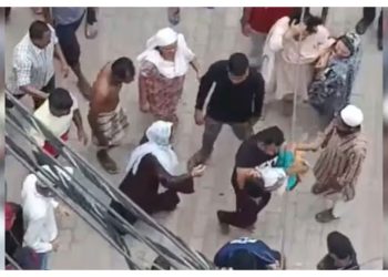 ക്രിക്കറ്റ് കളിയ്ക്കിടെ പന്തെടുക്കാൻ പോയ ഏഴുവയസ്സുകാരൻ ട്രാൻസ്ഫോർമറിൽനിന്ന് ഷോക്കേറ്റ് മരിച്ചു