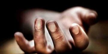 യുവതിയുടെ സമ്മതപ്രകാരം ഇരുവരുടേയും സ്വകാര്യ ദൃശ്യങ്ങൾ ആൺ സുഹൃത്ത് പകർത്തി, വീഡിയൊ കണ്ടത് ഫോൺ നോക്കിയ മറ്റൊരാൾ, 21 കാരി ടെറസിൽനിന്ന് ചാടി ആത്മഹത്യ ചെയ്തു