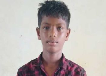 ​ഗെയിം കളിക്കാൻ മൊബൈൽ കൊടുത്തില്ല, വീട്ടിൽ നിന്ന് പിണങ്ങിയിറങ്ങിയ എട്ടാം ക്ലാസുകാരൻ തൂങ്ങിമരിച്ച നിലയിൽ