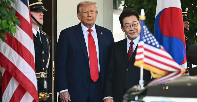 ട്രംപിന്റെ ആരോഗ്യ സ്ഥിതിയെക്കുറിച്ച് ചോദ്യങ്ങളുയർത്തുന്ന ചിത്രങ്ങൾ പുറത്ത്