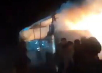 വൻ അപകടം: നിയന്ത്രണം വിട്ട ബസ് ട്രക്കിലും ബൈക്കിലും ഇടിച്ചു; 50ലധികം പേർക്ക് അഫ്ഗാനിൽ ദാരുണാന്ത്യം