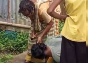 അമ്മായിയമ്മയുമായി വഴക്കിട്ടു, അയൽവാസികൾ ചേർന്ന് യുവതിയെ വൈദ്യുത തൂണിൽ കെട്ടിയിട്ടു!! തല മുണ്ഡനം ചെയ്ത് മുഖത്ത് കരി തേച്ച് കഴുത്തിൽ ചെരുപ്പുമാലയിട്ടു, ആക്രമണത്തിന് നേതൃത്വം കൊടുത്തത് ബിജെപി നേതാവ്