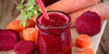 നെല്ലിക്ക, ബീറ്റ്റൂട്ട്, ക്യാരറ്റ് എന്നിവ ചേർത്തുള്ള ജ്യൂസ് പതിവായി കുടിച്ചോളൂ , കാരണം