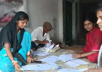 പുതിയ വോട്ടർ പട്ടികയിൽ മൂന്നു മണ്ഡലത്തിൽ മാത്രം 80000 ത്തിലധികം കള്ള വോട്ടുകൾ!! ആയിരത്തിലധികം വോട്ടുകൾ ചേർത്തിരിക്കുന്നത് ഇല്ലാത്ത മേൽവിലാസത്തിൽ, ബിഹാറിൽ ഇല്ലാത്ത വീടിന്റെ പേരിൽ 459 വോട്ടുകൾ