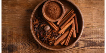 കറുവപ്പട്ട ഭക്ഷണത്തിൽ ഉൾപ്പെടുത്തുന്നതിന്റെ 7 ഗുണങ്ങൾ ഇതാണ്