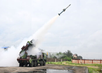 വീണ്ടും അഭിമാനമായി ഡിആർഡിഒ: ഇന്ത്യ തദ്ദേശീയമായി വികസിപ്പിച്ച വ്യോമപ്രതിരോധ സംവിധാനം വിജയകരമായി പരീക്ഷിച്ചു