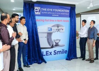 ഇനി കണ്ണടയോട് ​’ഗുഡ്ബൈ’ പറയാം വെറും 30 സെക്കൻഡ് മാത്രം വരുന്ന ശസ്ത്രക്രിയയിലൂടെ ; റിലെക്സ് സ്മൈൽ സംവിധാനവുമായി ഐ ഫൗണ്ടേഷൻ