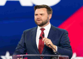 വിചിത്ര വാദവുമായി അമേരിക്കൻ വൈസ് പ്രസിഡൻ്റ്; ‘ഇന്ത്യക്ക് മേൽ അധിക തീരുവ ചുമത്തിയത് റഷ്യ യുക്രൈനെതിരെ ആക്രമണം നിർത്താൻ’