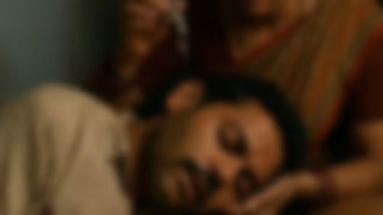 ഭർത്താവിനെ ചെവിയിൽ വിഷം ഒഴിച്ച് കൊലപ്പെടുത്തി; ഭാര്യയടക്കം മൂന്ന് പേർ പിടിയിൽ