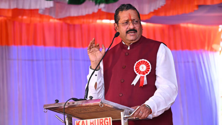 മുസ്ലിം പെൺകുട്ടികളെ വിവാഹം ചെയ്യുന്ന ഹിന്ദു യുവാക്കൾക്ക് 5 ലക്ഷം, വിവാദ പ്രസ്താവനയുമായി ബിജെപി എംഎൽഎ