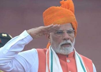 ഇനി ഇന്ത്യ ലോക വിപണി ഭരിക്കണം, ഡോളറിനെയും പൗണ്ടിനെയും ആശ്രയിക്കേണ്ട!! അടുത്ത ലക്ഷ്യം ഇന്ത്യയിൽ നിർമിച്ച യുദ്ധ വിമാനങ്ങൾ, പാക്കിസ്ഥാന്റെ ആണവ ഭീഷണി ഇങ്ങോട്ടുവേണ്ട, രക്തവും വെള്ളവും ഒരുമിച്ച് ഒഴുകില്ല, സിന്ധുനദി ജല കരാറിൽ പുനരാലോചനയില്ല- മോദ്