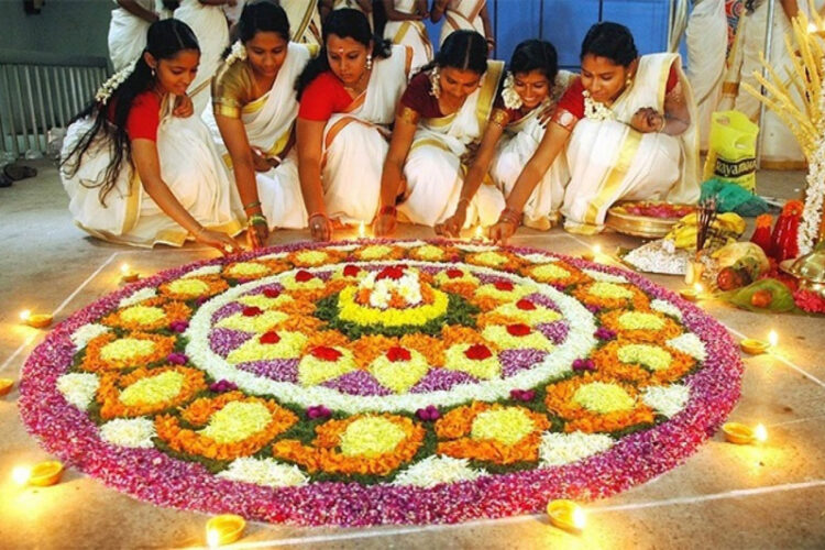ഓണത്തിന്റെ വരവറിയിച്ച് അത്തം പിറന്നു, വർണക്കാഴ്ചകളുമായി തൃപ്പൂണിത്തുറയില് ഇന്ന് അത്തം ഘോഷയാത്ര