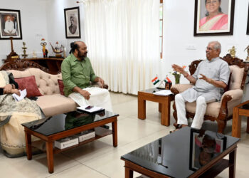 മന്ത്രിമാർ എത്തിയെങ്കിലും അയഞ്ഞില്ല; എതിർപ്പ് നേരിട്ട് അറിയിച്ച് ​ഗവർണർ, വിസി നിയമനത്തിലുറച്ച് രാജേന്ദ്ര അർലേക്കർ