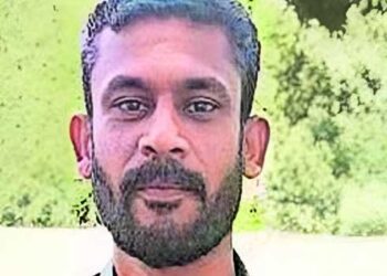 അവിവാഹിതനായ യുവാവിനു യുവതിയുമായി സൗഹൃദം, യുവതിയുടെ ഭർത്താവ് ആൺസുഹൃത്തിനെ വീട്ടിൽ കയറി മർദിച്ച് കൊലപ്പെടുത്തി