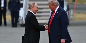 പുടിനും ട്രംപുംതമ്മിലുള്ള ചർച്ചകൾ അവസാനിച്ചു, അന്തിമ കരാറിലെത്താനായില്ല, വലിയ പുരോഗതി വൈകാതെ തന്നെ ലക്ഷ്യം കാണാനാവും- നേതാക്കൾ, ചര്ച്ചയിലുണ്ടായ പുരോഗതിയെ ഇല്ലാതാക്കുന്ന നീക്കങ്ങള്ക്ക് യുക്രൈനോ, യൂറോപ്യന് രാജ്യങ്ങളോ മുതിരരുത്- റഷ്യന്