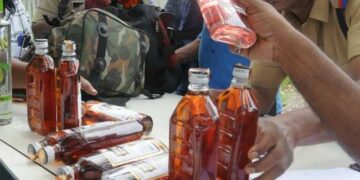 ഓണം കുടിച്ചുവറ്റിച്ച് കേരളക്കര!! ഉത്രാടത്തിൽ മാത്രം വിൽപന 137കോടിയുടെ മദ്യം, 10 ദിവസത്തിൽ സംസ്ഥാനത്ത് വിറ്റുപോയത് 826.38 കോടി രൂപയുടെ മദ്യം!! കുടിയന്മാരിൽ ഒന്നാം സ്ഥാനം കൊണ്ടുപോയത് കരുനാഗപ്പള്ളി ഔട്ട്ലെറ്റ്- 146.08 ലക്ഷം രൂപ