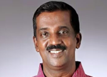 സാമ്പത്തിക പ്രതിസന്ധി ഉണ്ടായതോടെ ഒറ്റപ്പെട്ടു, താനും കുടുംബവും ഒരു പൈസ പോലും എടുത്തിട്ടില്ല, അവസാനം എല്ലാ കുറ്റവും തന്റെ തലയിലായി, കൗൺസിലറായ ബിജെപി നേതാവ് ഓഫിസിൽ തൂങ്ങിമരിച്ചു