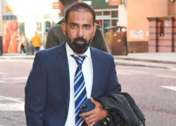 ‘എന്റെ പെരുമാറ്റം അങ്ങേയറ്റം ലജ്ജാകരമായി തോന്നുന്നു’… ഓപ്പറേഷൻ ടേബിളിൽ രോ​ഗിയെ അനസ്‌തേഷ്യ നൽകി മയക്കി കിടത്തി മുങ്ങി!! മറ്റൊരു മുറിയിൽ നഴ്സുമായി ലൈം​ഗിക ബന്ധത്തിലേർപ്പെട്ടു- പാക് വംശജനായ ഡോക്ടറുടെ കുറ്റസമ്മതം