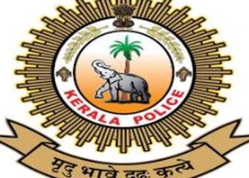 വാഹനാപകട കേസിലെ പരാതിക്കാരിക്കു നിരന്തരം സന്ദേശങ്ങളയച്ചു, സംസ്ഥാന പോലീസ് മേധാവിക്കു യുവതി നൽകിയ പരാതിയിൽ പോലീസ് ഉദ്യോ​ഗസ്ഥന് സസ്പെൻഷൻ