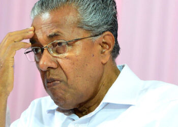 കപ്പിത്താൻ ഉണ്ടായിട്ട് കാര്യമില്ല കപ്പൽ മുങ്ങി… പകർച്ചവ്യാധി അല്ലാതിരുന്നിട്ടും രോഗം പടരുന്നു, ആരോഗ്യവകുപ്പ് മരണനിരക്ക് പൂഴ്ത്തിവച്ചു, സർക്കാരിനെതിരെ രൂക്ഷവിമർശനവുമായി പ്രതിപക്ഷം