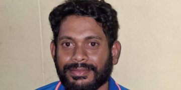 മദ്യപിച്ച് നട്ടപ്പാതിരയ്ക്ക് പൊലീസ് സ്റ്റേഷനിൽ അതിക്രമിച്ചു കയറി, കരിങ്കല്ല് കൊണ്ട് ഡിപ്പാർട്ട്മെന്റ് വാഹനത്തിന്റെ ചില്ല് അടിച്ചുപൊളിച്ചു, യുവാവിനെ കയ്യോടെ പൊക്കി പൊലീസ്