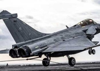 60 ശതമാനത്തിലധികം ഇന്ത്യൻ നിർമ്മിത ഘടകങ്ങൾ!! വരുന്നു ‘മെയ്ഡ് ഇൻ ഇന്ത്യ’ റഫാൽ, നിർമാണം ഫ്രഞ്ച് കമ്പനി ദസ്സാൾട്ട് ഏവിയേഷനും ഇന്ത്യൻ എയ്റോസ്പേസ് സ്ഥാപനങ്ങളും ചേർന്ന് , 114 റഫാൽ യുദ്ധവിമാനങ്ങൾ വാങ്ങാൻ വ്യോമസേനാ നിർദ്ദേശം