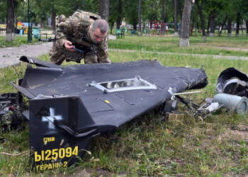 പോളണ്ട് മിണ്ടരുത്…!!വിമാനത്താവളങ്ങളുടെ പ്രവർ‌ത്തനം തടസെപ്പെട്ടു.. പോളണ്ടിലേക്ക് ആക്രമണം അഴിച്ചുവിട്ട്  റഷ്യ!!!  വ്യോമാതിർത്തി ലംഘിച്ച റഷ്യൻ  ഡ്രോണുകൾ വെടിവച്ചിട്ടു ,  പ്രതിരോധം ശക്തം