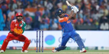 ഇന്ത്യയുടെ പരീക്ഷണം ആദ്യഘട്ടം വിജയത്തിൽ!! ഒമാനെതിരെ ഇന്ത്യയ്ക്ക് 188 റൺസിന്റെ മികച്ച സ്കോർ, സഞ്ജുവിന് ഫിഫ്റ്റി (56)